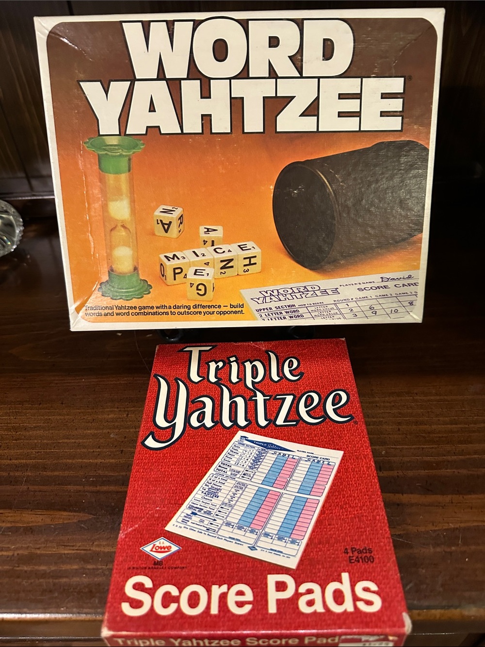 Vintage Yahtzee Game w/score cards